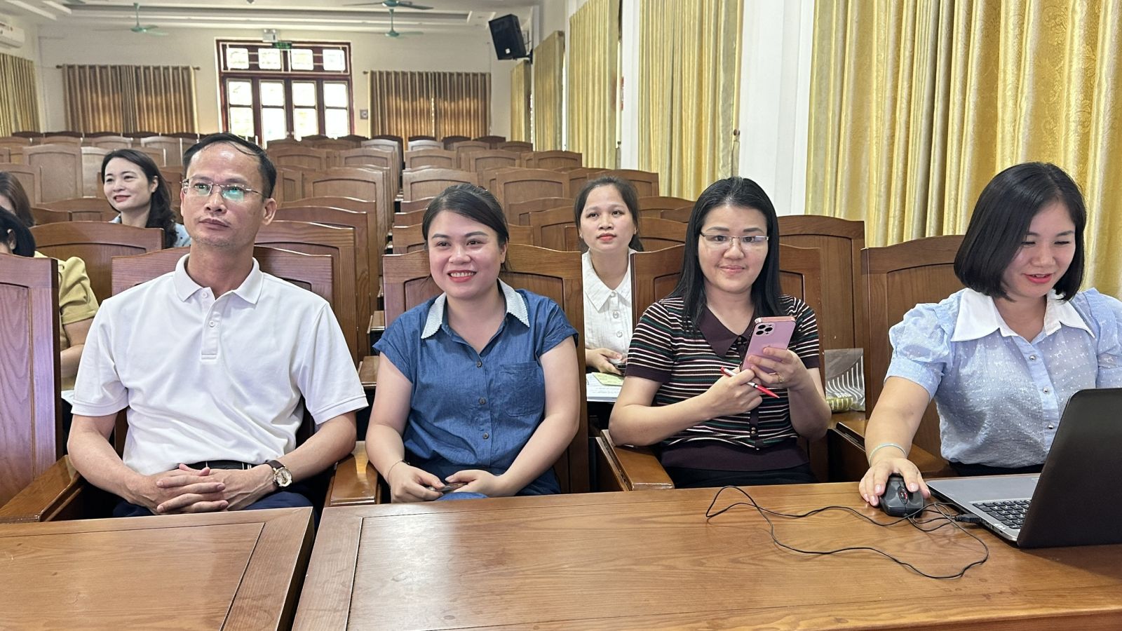 Tổ chức tập huấn, hướng dẫn sử dụng hệ thống Trợ lý ảo tỉnh Hưng Yên