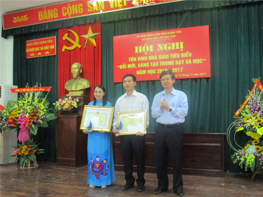 Sở GD&amp;ĐT Hưng Yên tổ chức Hội nghị Tôn vin Nhà giáo tiêu biểu “Đổi mới, sáng tạo trong dạy và học” chào mừng ngày Nhà giáo Việt Nam 20/11/2017.