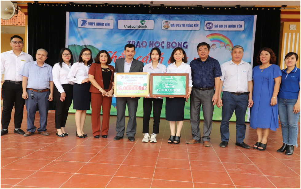 Chương trình trao học bổng “Chắp cánh ước mơ” tháng 03/2023