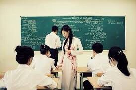 MỘT NỐT TRẦM BẮT NHỊP VẠN NỐT CAO