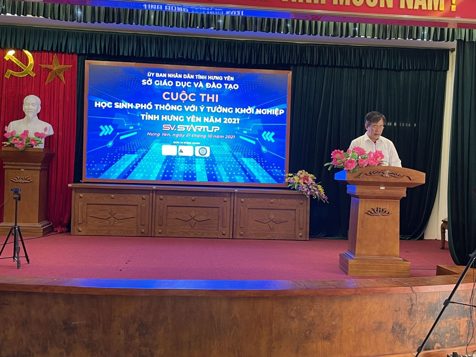 Cuộc thi “Học sinh phổ thông với ý tưởng khởi nghiệp” tỉnh Hưng Yên năm 2021