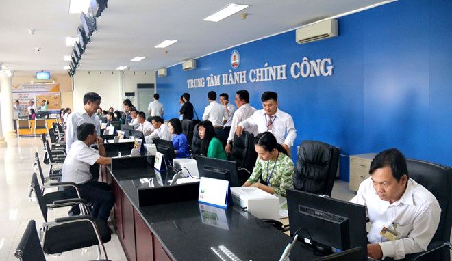 Bộ Nội vụ ban hành Thông tư số 02/2021/TT-BNV về việc quy định mã số, tiêu chuẩn chuyên môn, nghiệp vụ và xếp lương đối với các ngạch công chức chuyên ngành hành chính và công chức chuyên ngành văn thư.