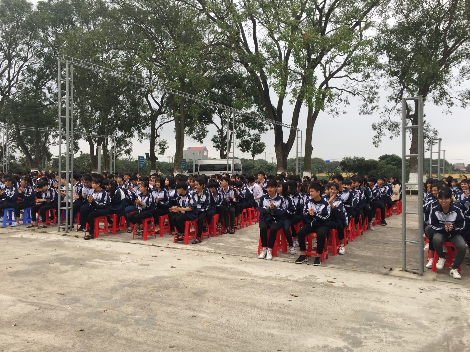 Trao học bổng "Chắp cánh ước mơ" Tháng 2 năm 2019
