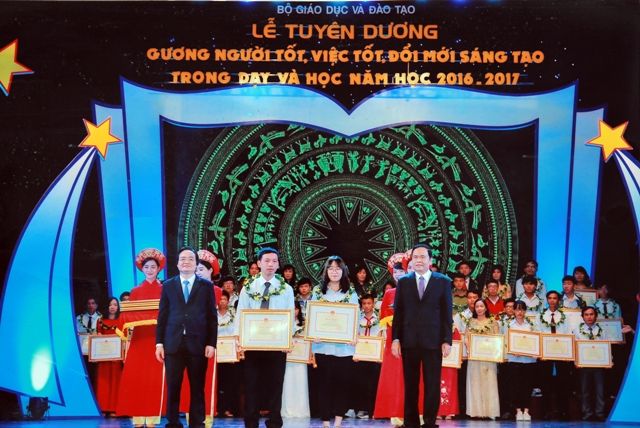 Thầy Hoàng Hải Dương - tấm gương sáng trong sự nghiệp giáo dục