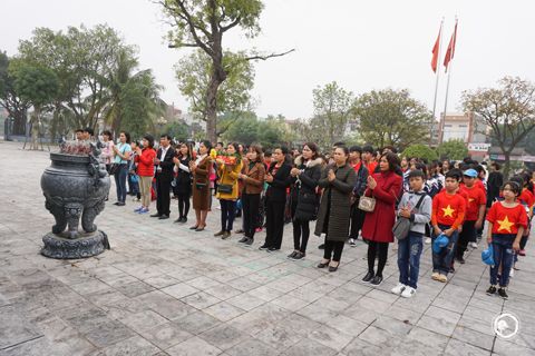 HOẠT ĐỘNG TRẢI NGHIỆM, SÁNG TẠO CỦA HỌC SINH TRƯỜNG THCS ĐỒNG TIẾN, KHOÁI CHÂU