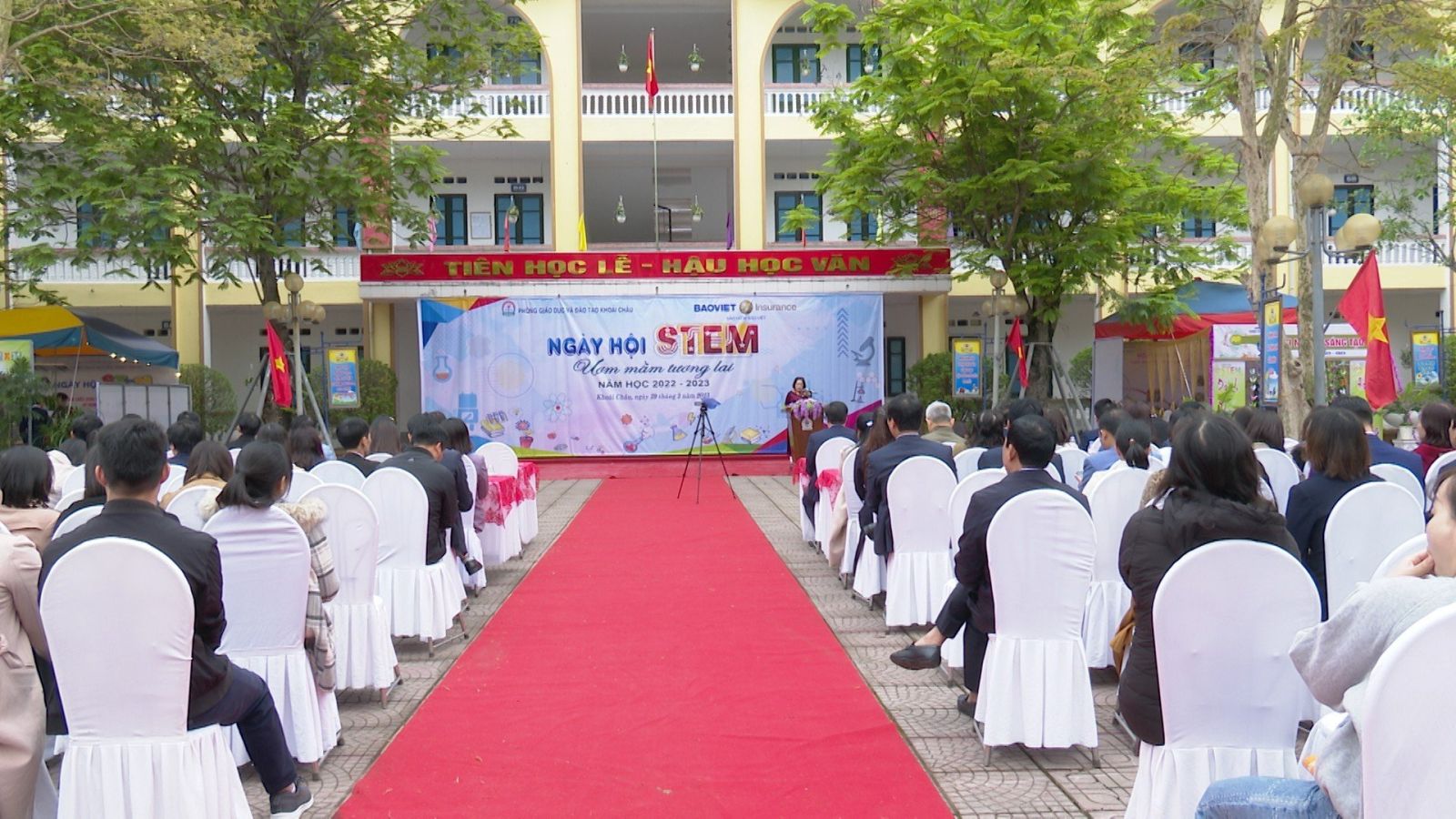 Khoái Châu tổ chức "Ngày hội STEM– Ươm mầm tương lai" dành cho học sinh cấp THCS năm học 2022-2023
