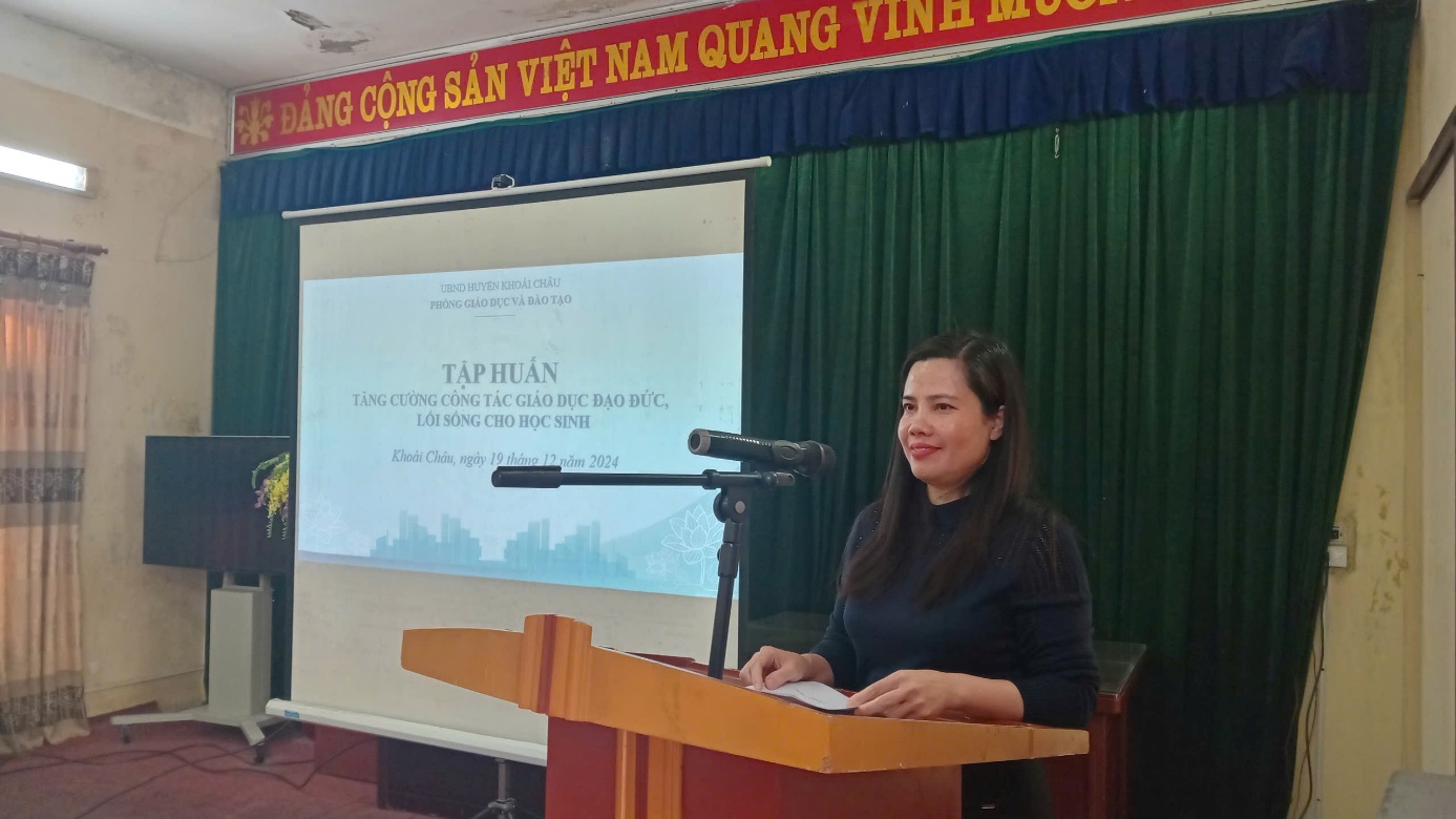 TẬP HUẤN PHÒNG CHỐNG BẠO LỰC HỌC ĐƯỜNG, GIÁO DỤC GIỚI TÍNH  VÀ CÔNG TÁC TƯ VẤN TÂM LÝ TRONG NHÀ TRƯỜNG