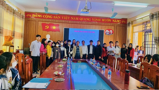 HỘI THI “NỮ SINH VỚI ẨM THỰC” CHÀO MỪNG NGÀY QUỐC TẾ PHỤ NỮ 8/3