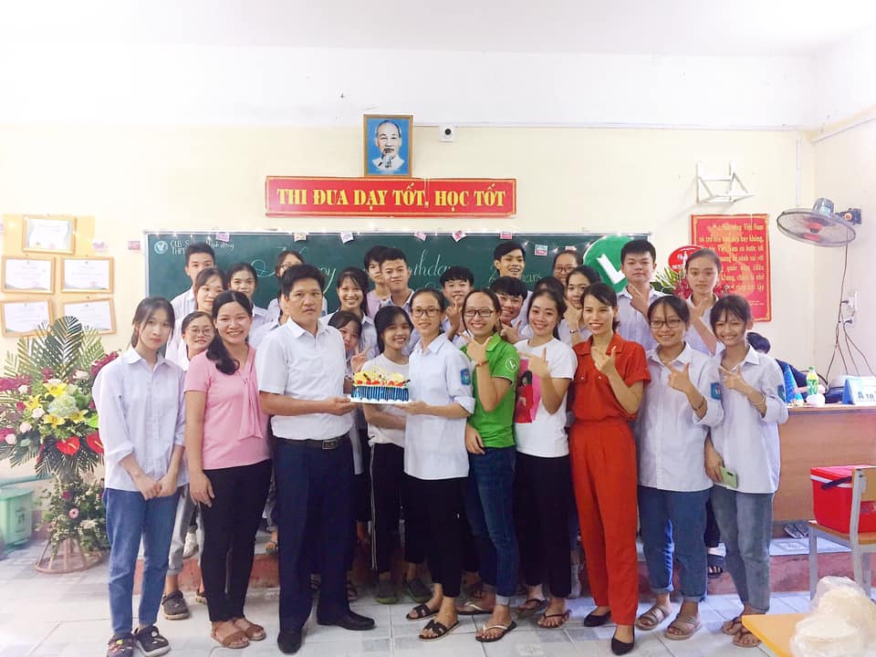 CÂU CHUYỆN VỀ NGƯỜI THẬT, VIỆC THẬT LÀM THEO TƯ TƯỞNG, ĐẠO ĐỨC, PHONG CÁCH HỒ CHÍ MINH TẠI TRƯỜNG THPT TIÊN LỮ