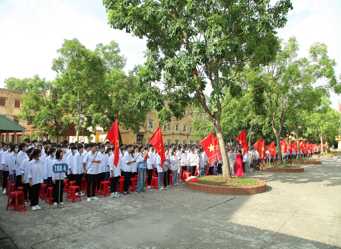 LỄ KHAI GIẢNG NĂM HỌC 2023 -2024 TRƯỜNG THPT TIÊN LỮ