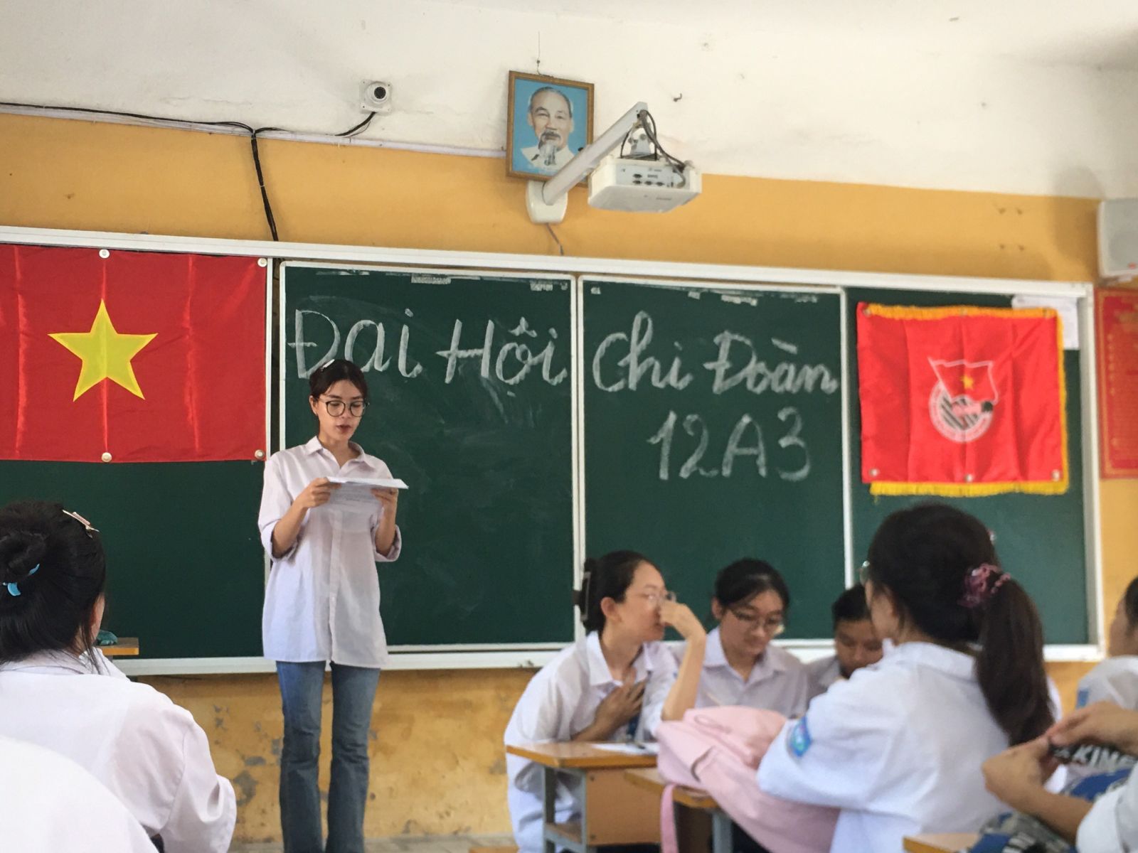 ĐẠI HỘI CHI ĐOÀN 12A3 NHIỆM KỲ 2023-2024