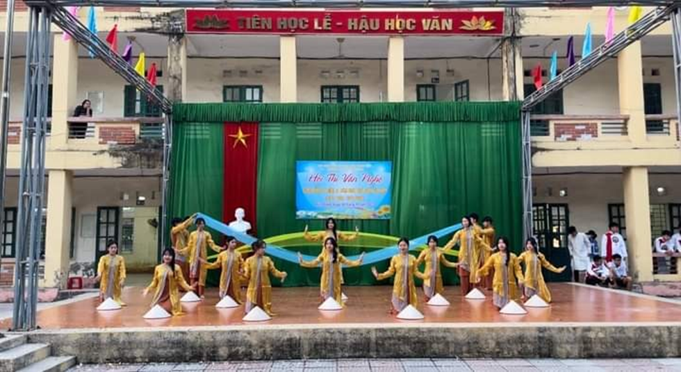 HỘI THI VĂN NGHỆ, THỂ DỤC THỂ THAO  CHÀO MỪNG KỈ NIỆM 41 NĂM NGÀY NHÀ GIÁO VIỆT NAM