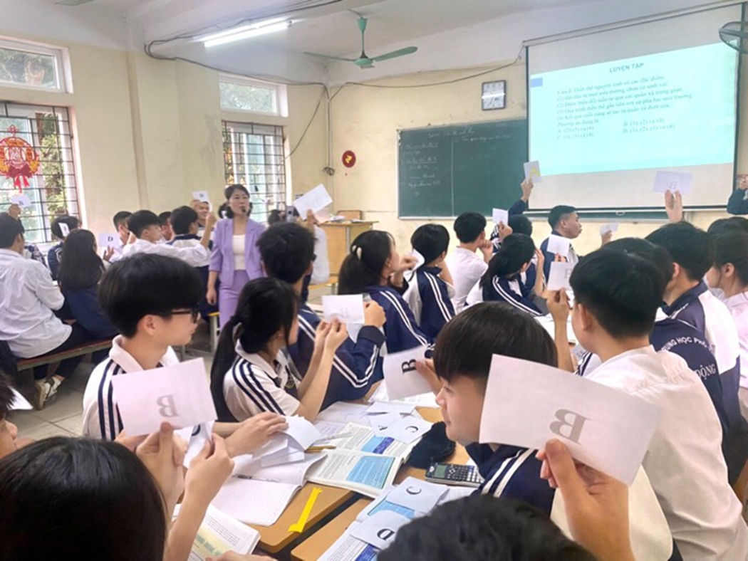 TRƯỜNG THPT KIM ĐỘNG TỔ CHỨC HỘI HỌC-HỘI GIẢNG CHÀO MỪNG 93 NĂM NGÀY THÀNH LẬP ĐOÀN TNCS HỒ CHÍ MINH ( 26/3/1931 – 26/3/2024)