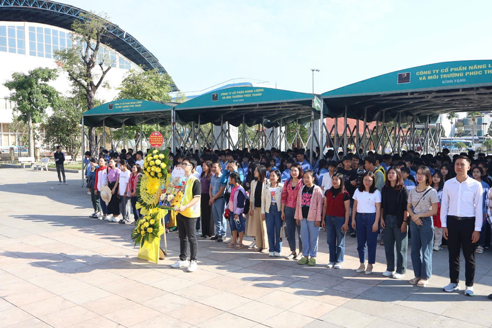 TRẢI NGHIỆM HỌC TẬP – HÀNH TRÌNH KHÁM PHÁ VÀ HỌC HỎI