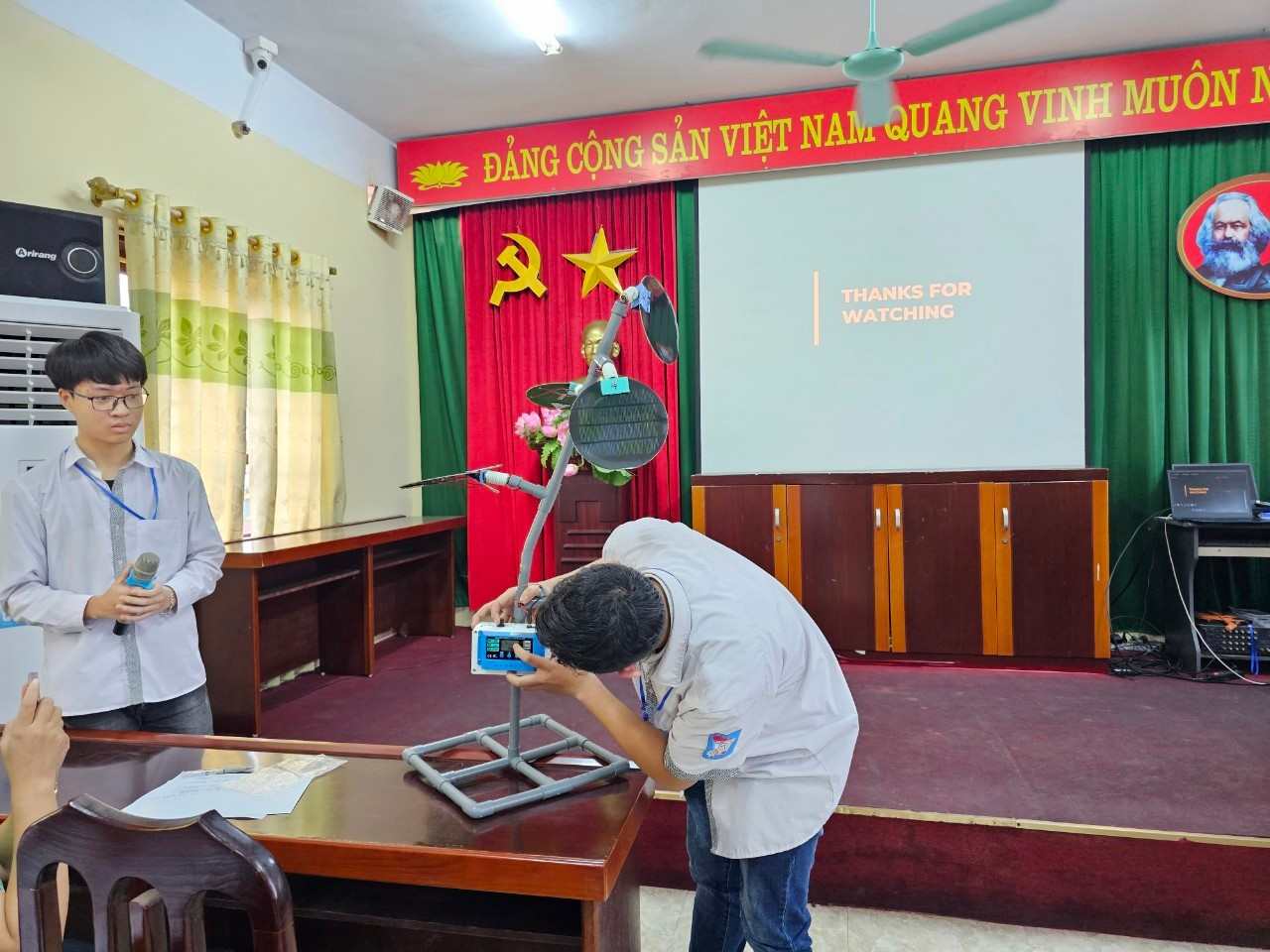TRƯỜNG THPT HƯNG YÊN TỔ CHỨC CUỘC THI KHOA HỌC KĨ THUẬT CẤP TRƯỜNG NĂM HỌC 2023 - 2024