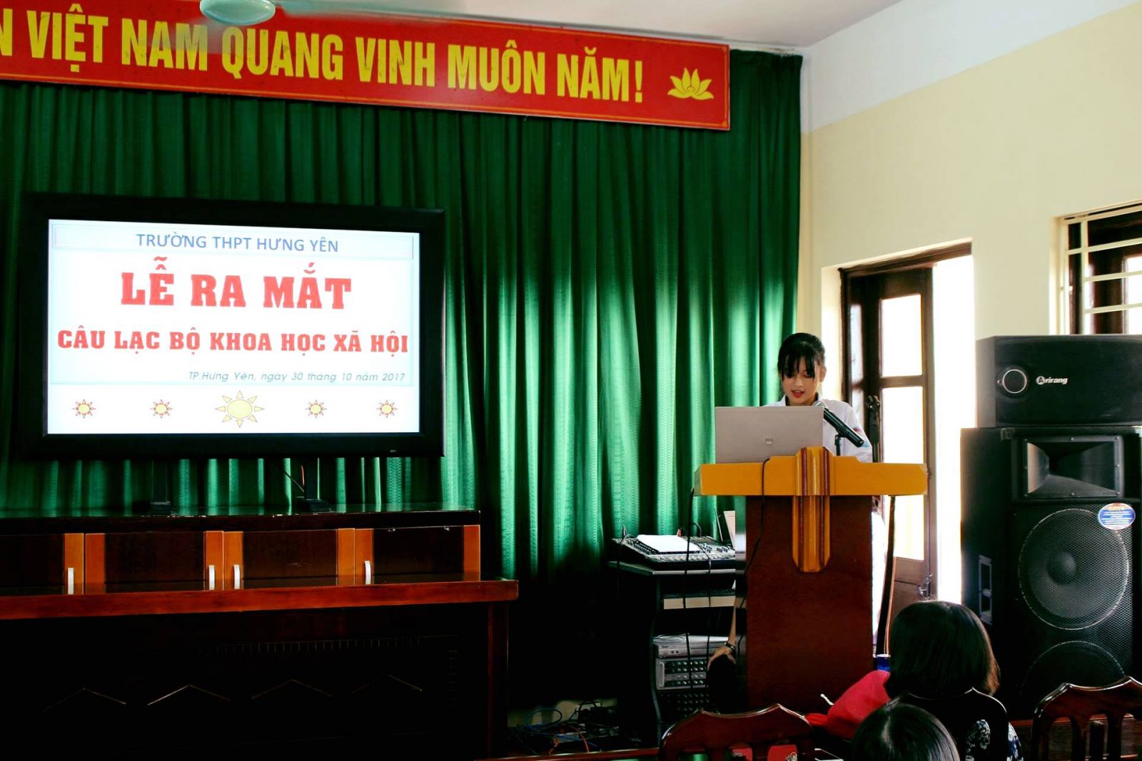 THÀNH LẬP CÂU LẠC BỘ KHOA HỌC XÃ HỘI TRƯỜNG THPT HƯNG YÊN