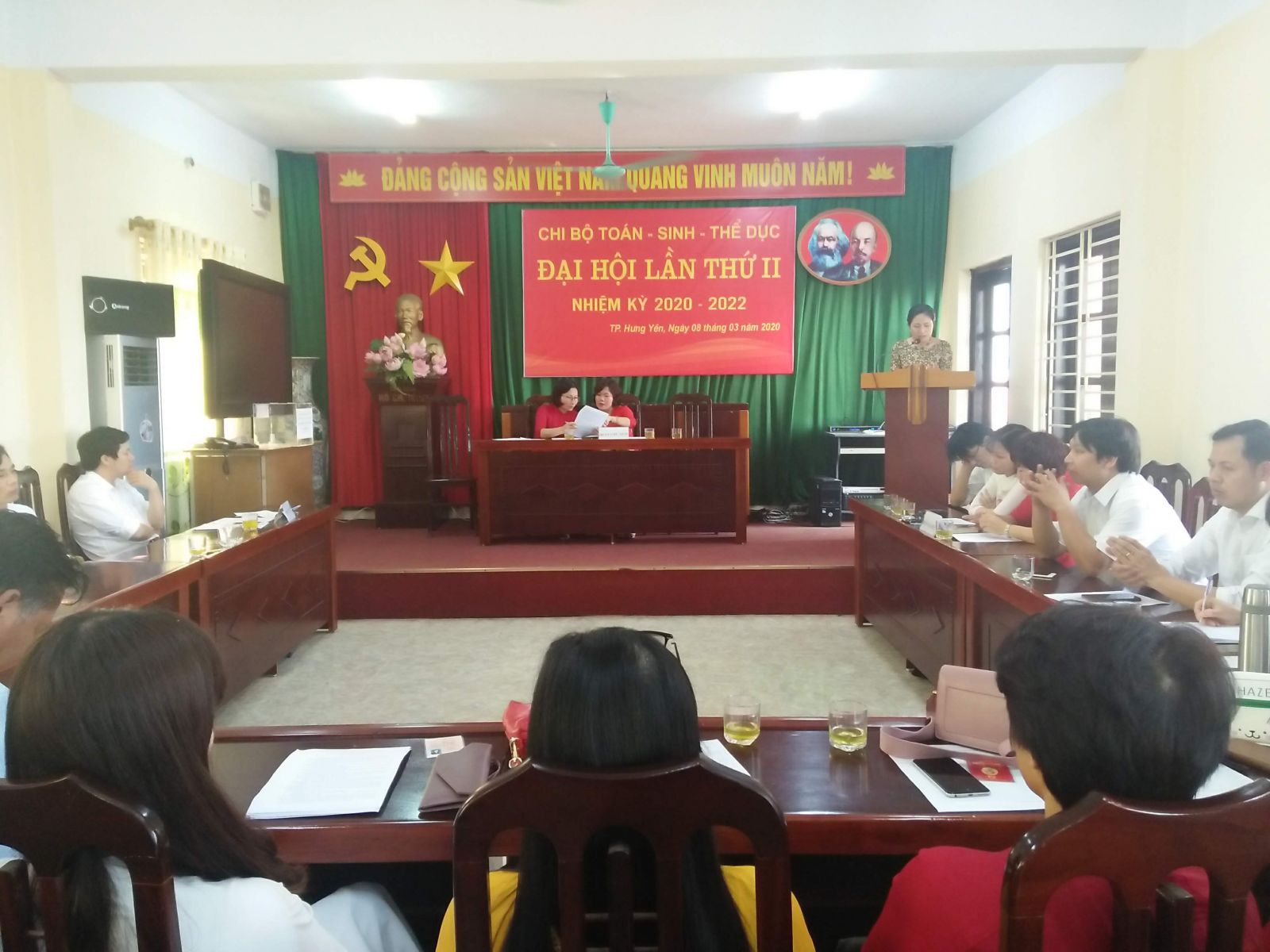 Đại hội Chi bộ Toán – Sinh – Thể dục lần thứ II, nhiệm kỳ 2020 - 2022 thành công, tốt đẹp