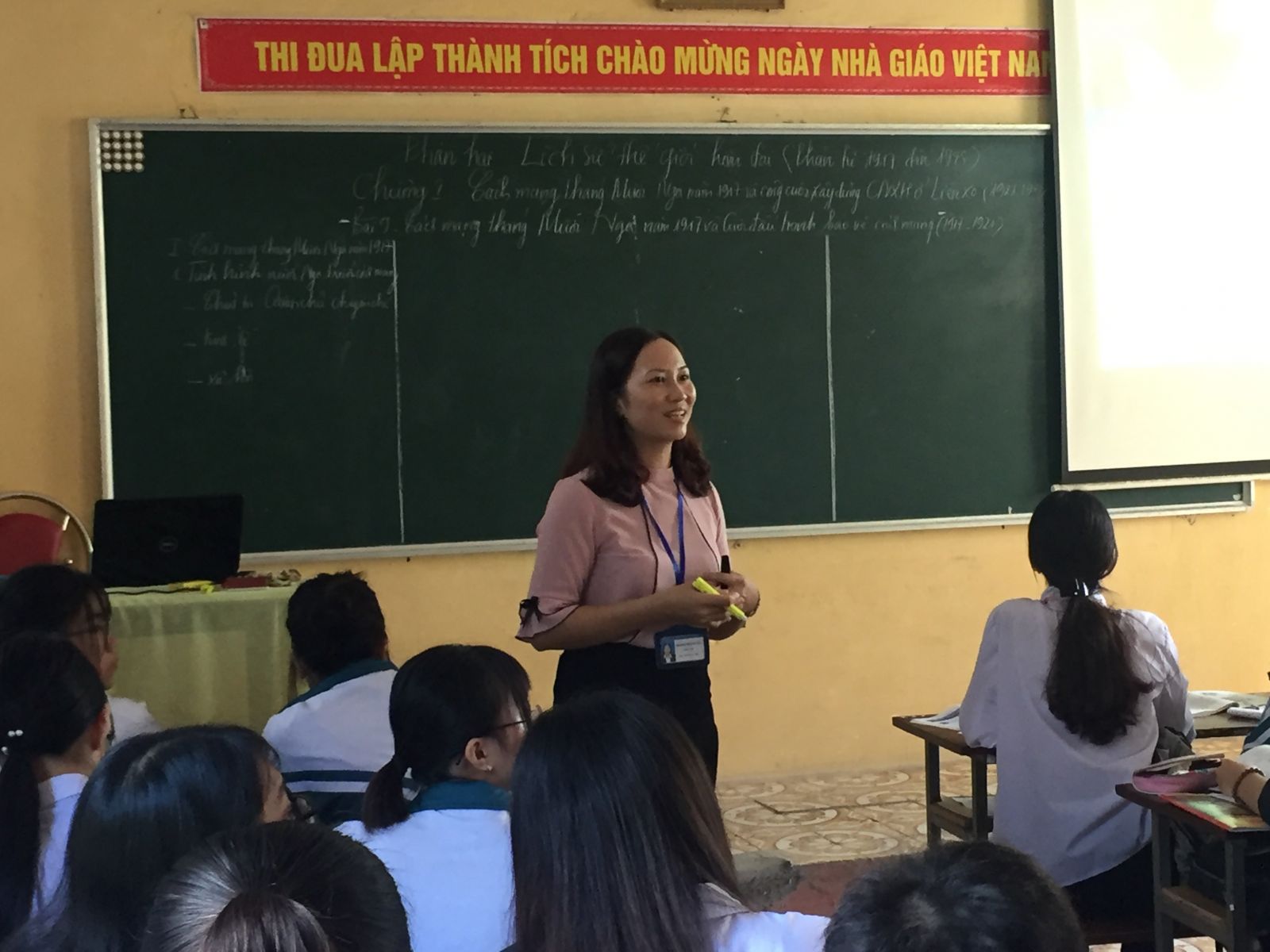 TRƯỜNG THPT HƯNG YÊN TỔ CHỨC THÀNH CÔNG ĐỢI HỘI GIẢNG LẦN THỨ NHẤT NĂM HỌC 2018 - 2019