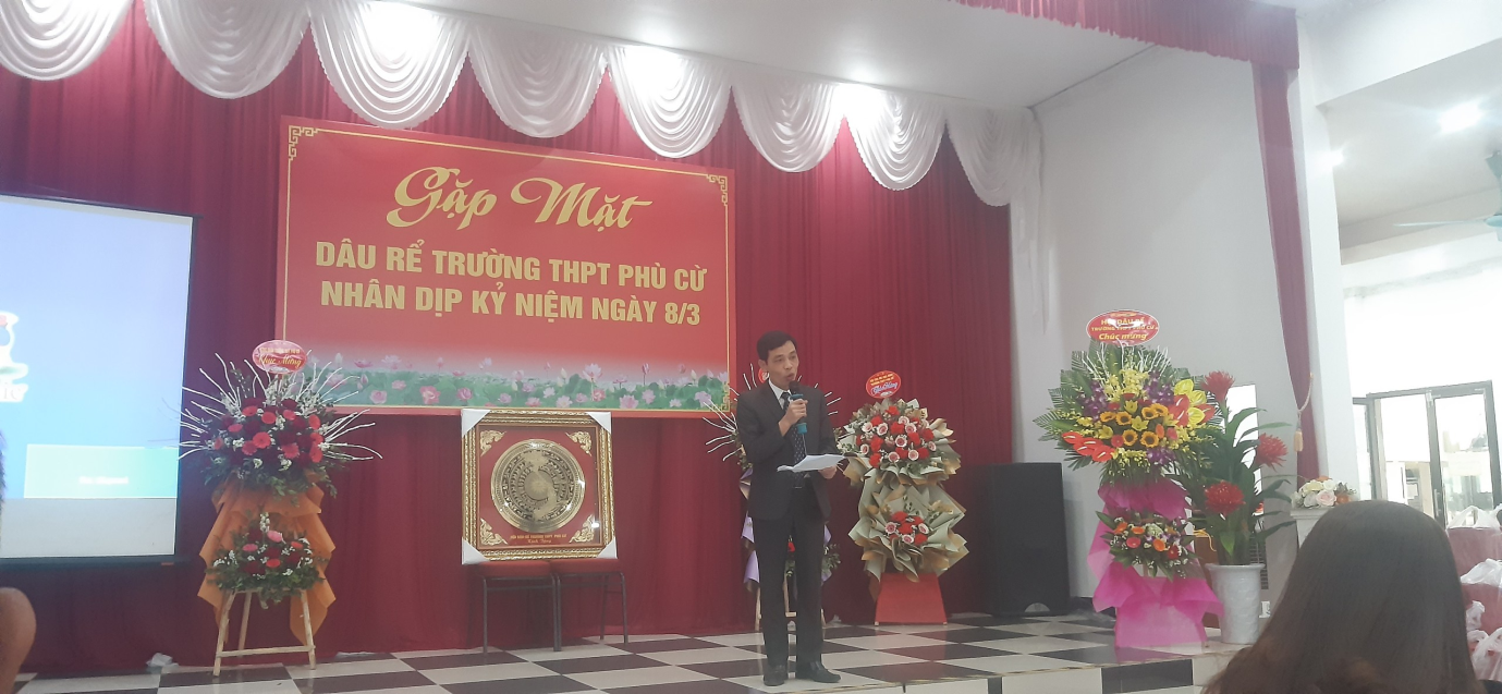 TRƯỜNG THPT PHÙ CỪ GẶP MẶT DÂU - RỂ NHÂN DỊP KỶ NIỆM 113 NĂM NGÀY QUỐC TẾ PHỤ NỮ 8/3