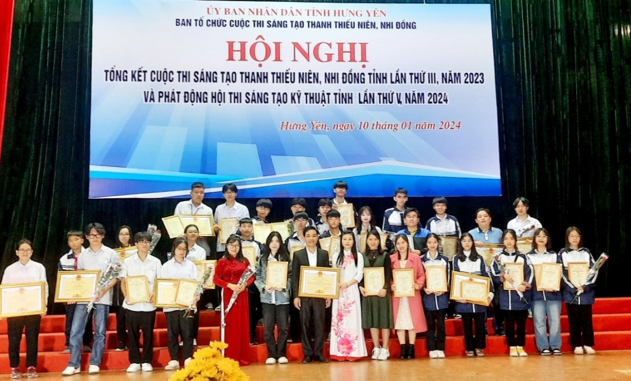 TRƯỜNG  THPT PHÙ CỪ ĐẠT NHIỀU GIẢI THƯỞNG CAO TRONG CUỘC THI SÁNG TẠO THANH THIẾU NIÊN, NHI ĐỒNG TỈNH HƯNG YÊN LẦN THỨ III, NĂM 2023