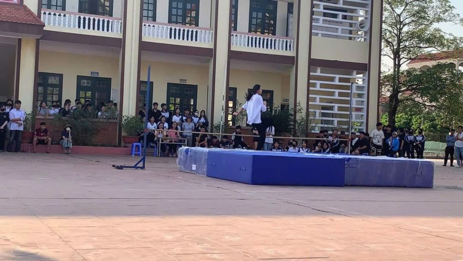 TRƯỜNG THPT NGHĨA DÂN TỔ CHỨC GIẢI THỂ THAO CHÀO MỪNG KỶ NIỆM NGÀY NHÀ GIÁO VIỆT NAM 20/11