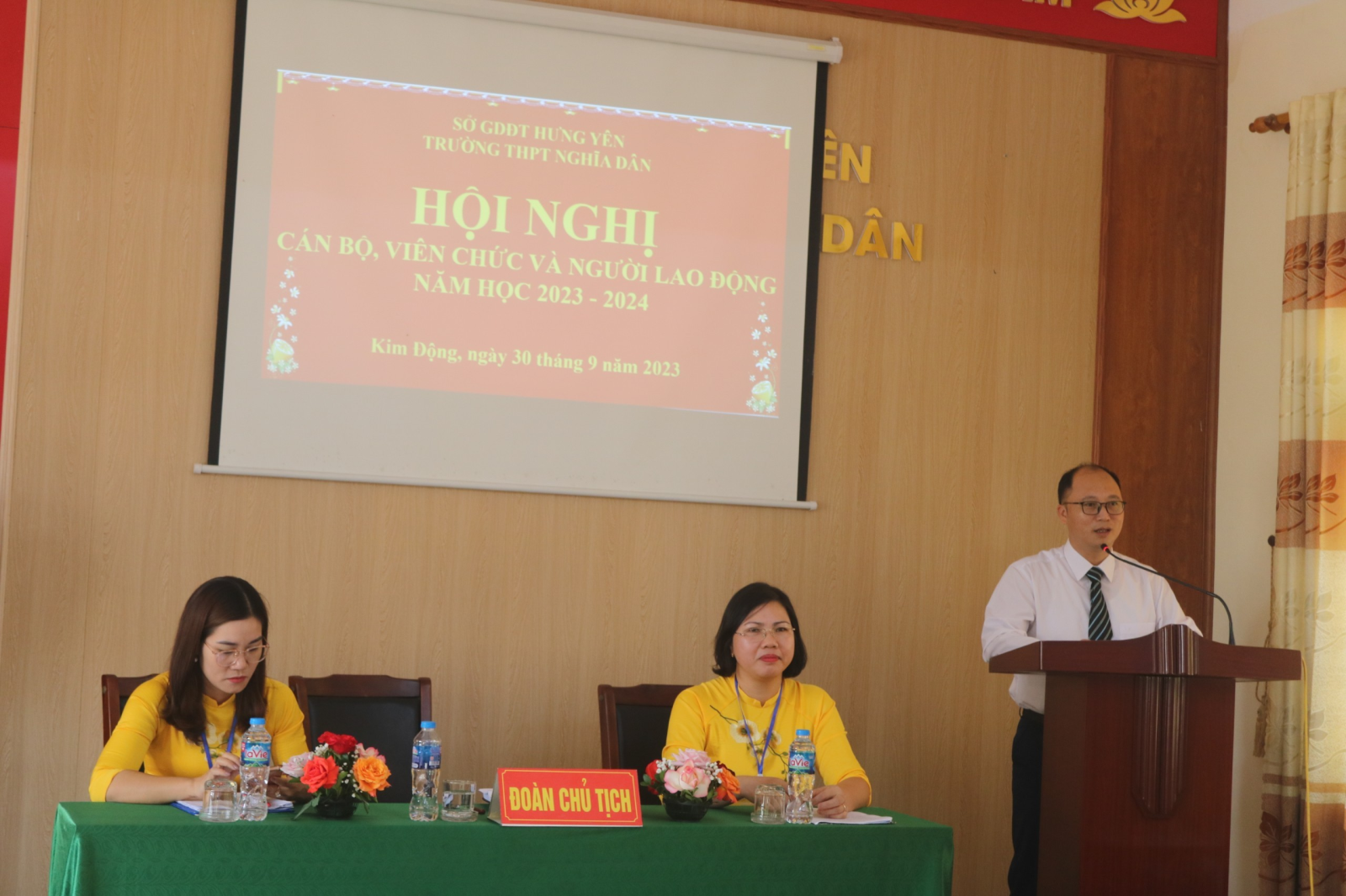 TRƯỜNG THPT NGHĨA DÂN  LONG TRỌNG TỔ CHỨC HỘI NGHỊ  CÁN BỘ, VIÊN CHỨC VÀ NGƯỜI LAO ĐỘNG NĂM HỌC 2023 – 2024