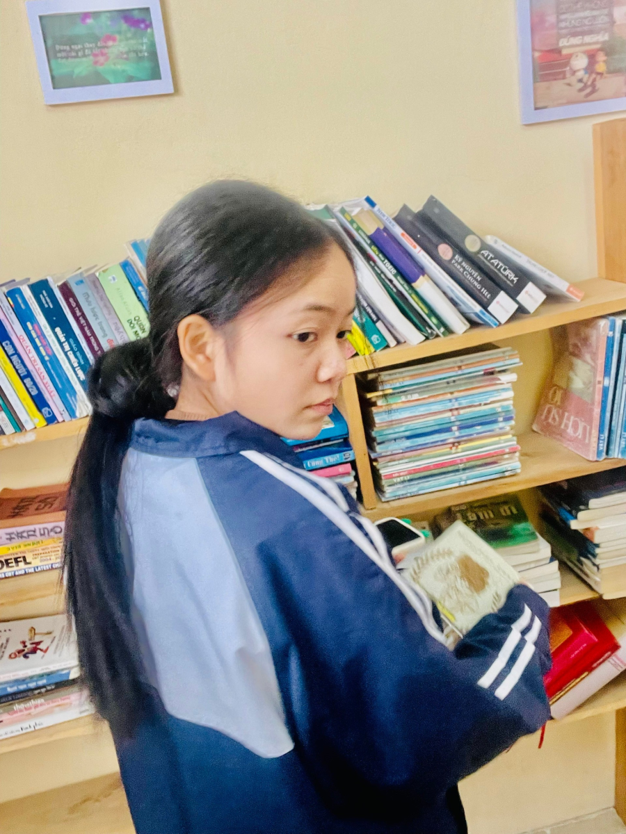 NỮ SINH ĐẠT GIẢI NHẤT CẤP TỈNH MÔN NGỮ VĂN TRƯỜNG THPT NGHĨA DÂN NĂM HỌC 2023-2024