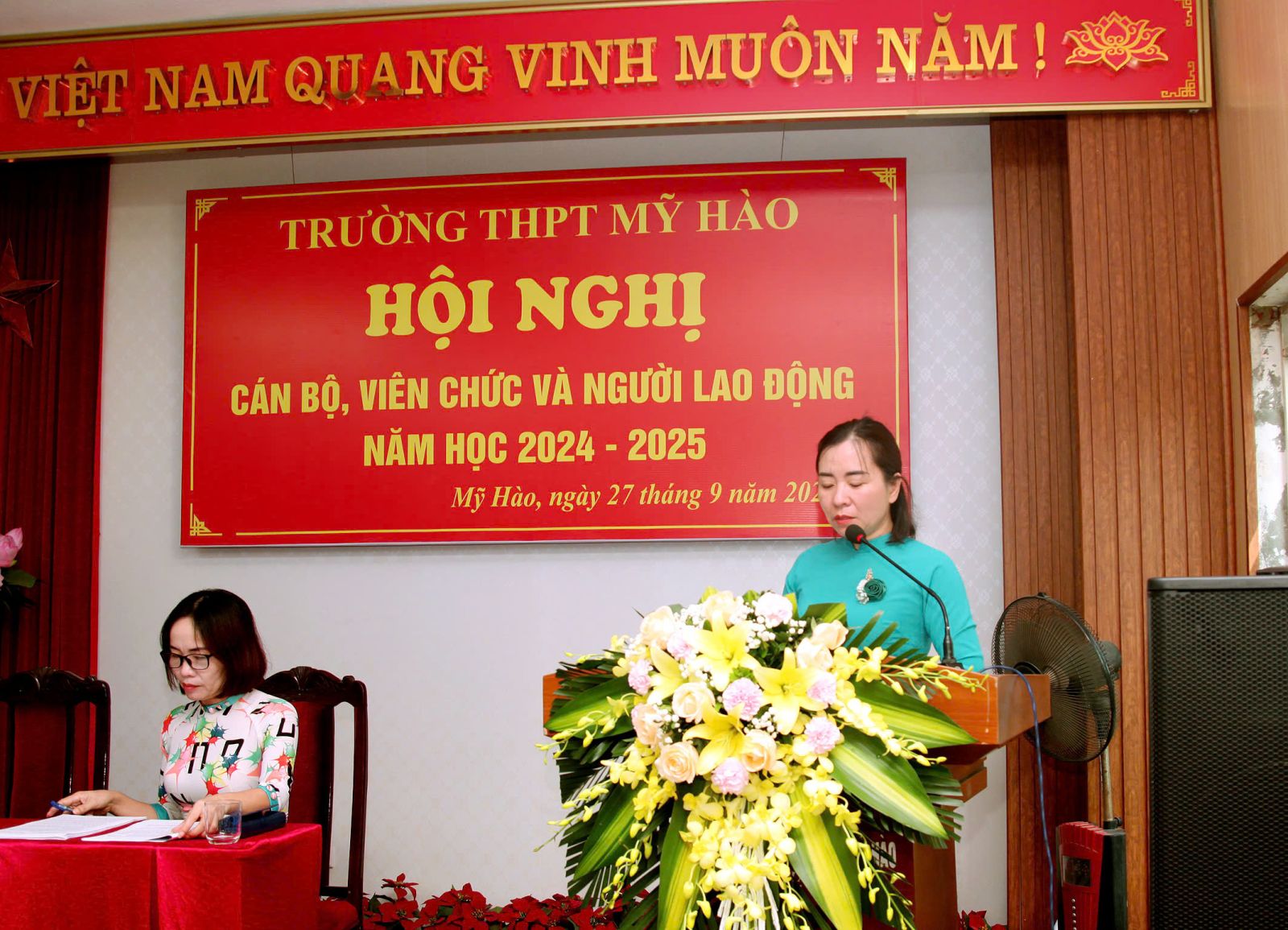HỘI NGHỊ CÁN BỘ, VIÊN CHỨC VÀ NGƯỜI LAO ĐỘNG TRƯỜNG THPT MỸ HÀO, NĂM HỌC 2024-2025