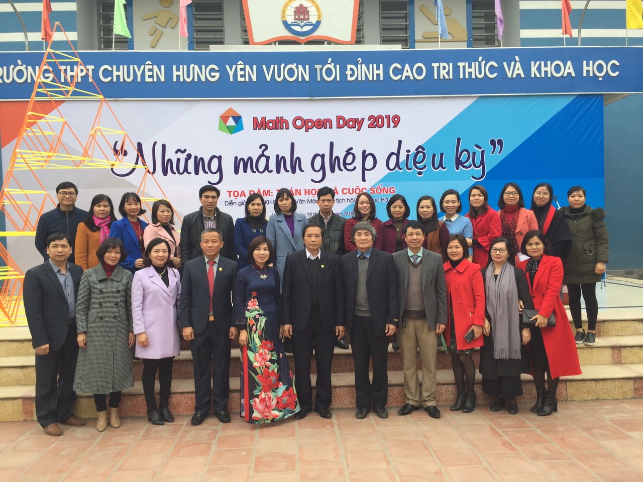 TRƯỜNG THPT MỸ HÀO THAM DỰ NGÀY HỘI TOÁN HỌC MỞ  “NHỮNG MẢNH GHÉP DIỆU KỲ”