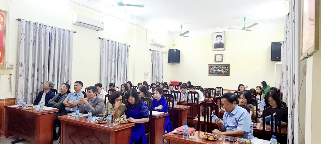 HỘI NGHỊ TRIỂN KHAI KẾ HOẠCH VÀ HỘI THẢO NÂNG CAO HIỆU QUẢ HOẠT ĐỘNG TRẢI NGHIỆM, HƯỚNG NGHIỆP Ở TRƯỜNG THPT  NĂM HỌC 2024-2025