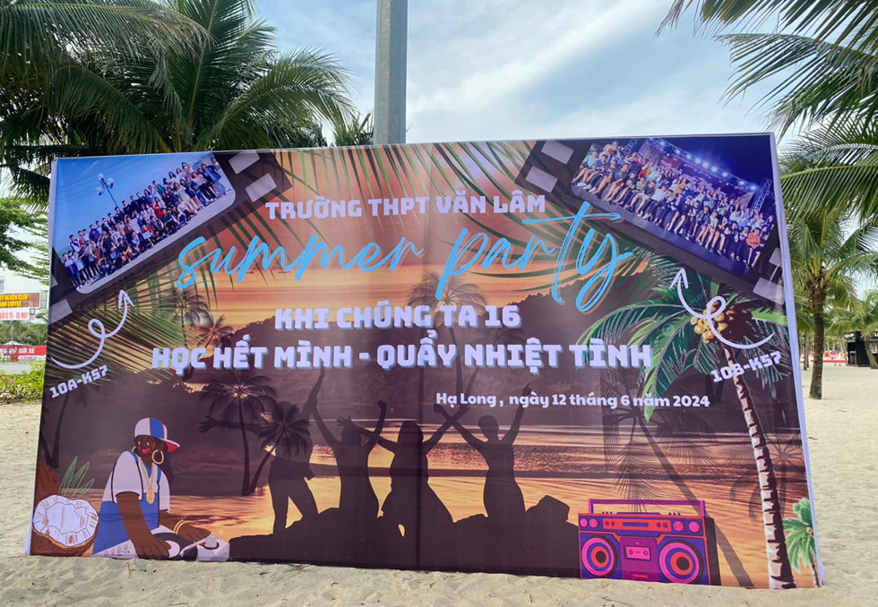 DẤU  CHÂN  TUỔI  TRẺ