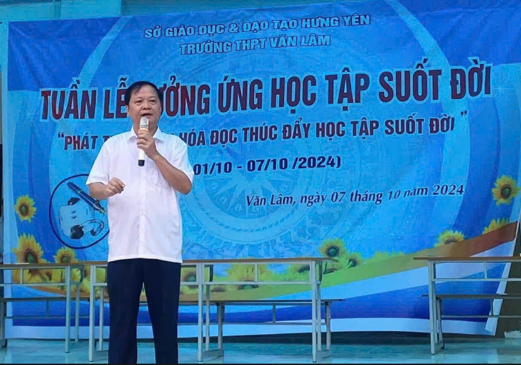 TRƯỜNG THPT VĂN LÂM TỔ CHỨC PHÁT ĐỘNG:TUẦN LỄ HƯỞNG ỨNG HỌC TẬP SUỐT ĐỜI NĂM 2024