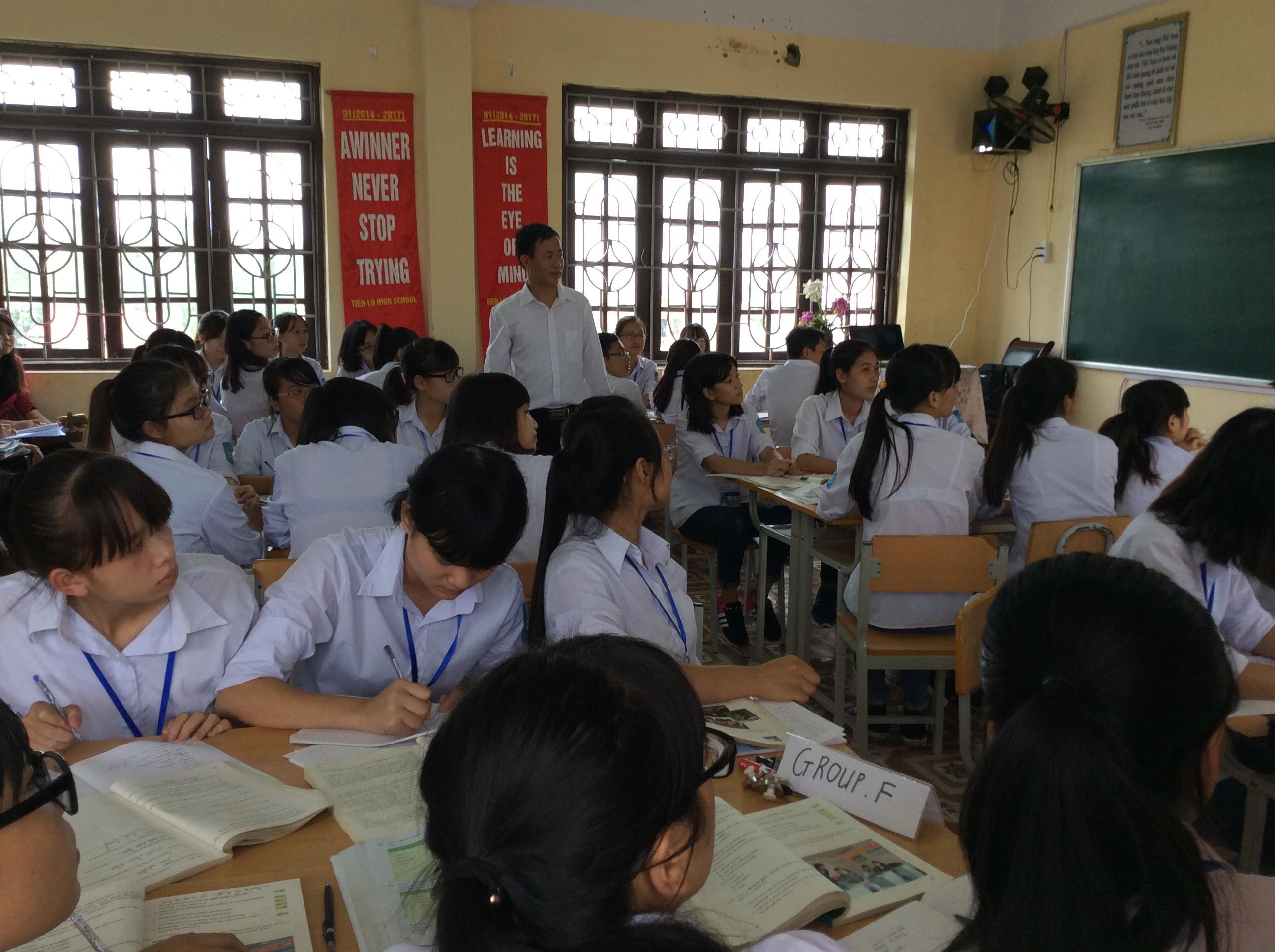 Sinh hoạt chuyên môn theo cụm trường - một giải pháp tích cực nâng cao chất lượng đội ngũ đáp ứng yêu cầu đổi mới phương pháp dạy học